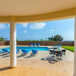 Villa Mariam