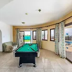 Mariam Villa